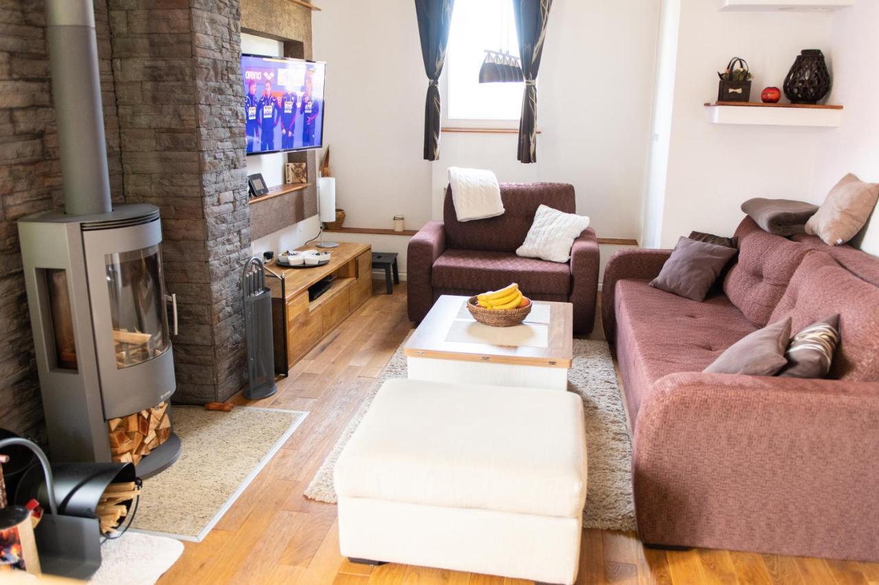 Apartman Ena วลาซิส ภายนอก รูปภาพ