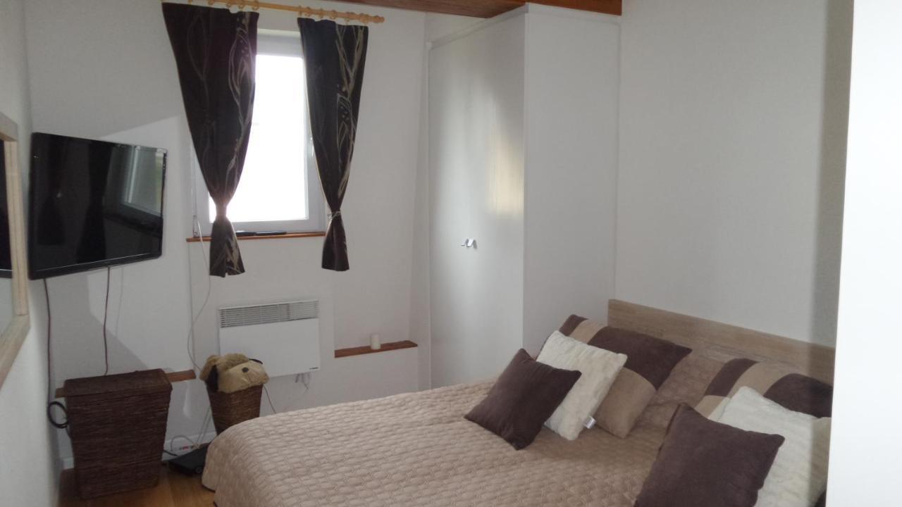 Apartman Ena วลาซิส ภายนอก รูปภาพ