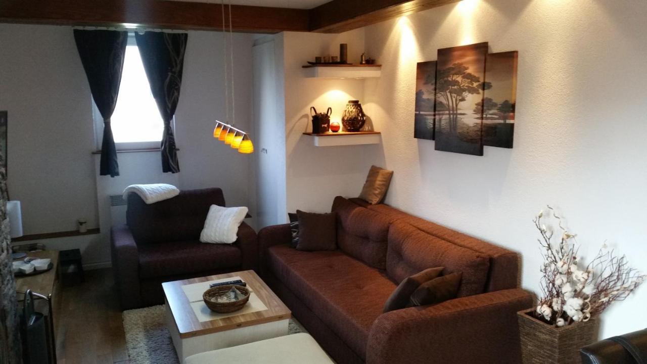 Apartman Ena วลาซิส ภายนอก รูปภาพ