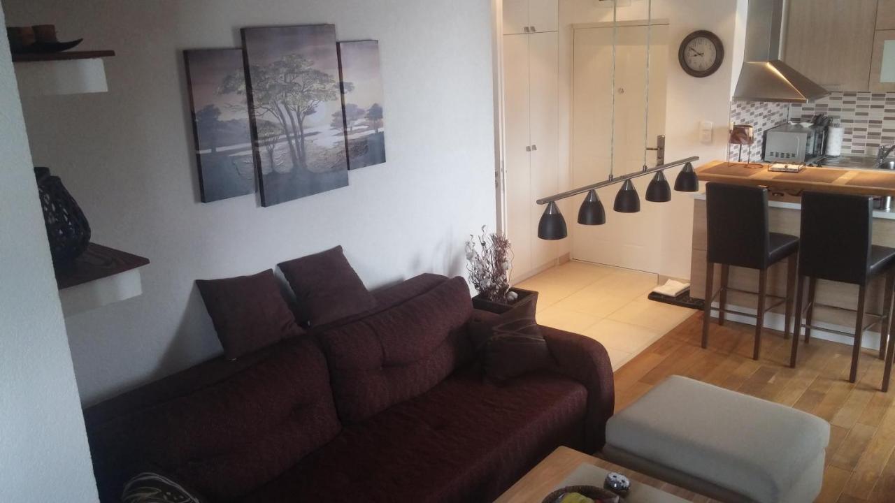 Apartman Ena วลาซิส ภายนอก รูปภาพ
